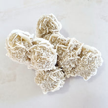 Load image into Gallery viewer, Desert Rose cluster