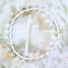 Load image into Gallery viewer, Clear Quartz bracelet