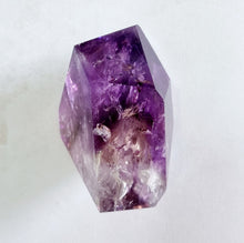 Load image into Gallery viewer, Amethyst geometric freeform