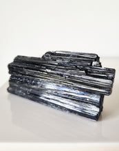 Load image into Gallery viewer, Black Tourmaline raw