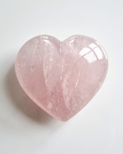 Load image into Gallery viewer, Rose Quartz heart