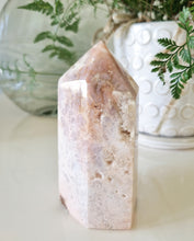 Load image into Gallery viewer, Pink Amethyst generator