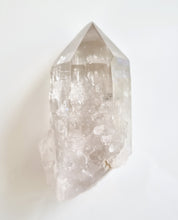 Load image into Gallery viewer, Smokey Quartz A-Grade point