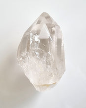 Load image into Gallery viewer, Smokey Quartz A-Grade point