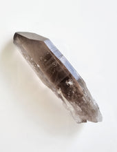 Load image into Gallery viewer, Smokey Quartz A-Grade point