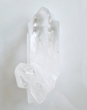 Load image into Gallery viewer, Clear Quartz cluster/point