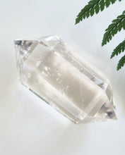 Load image into Gallery viewer, Clear Quartz double terminated point