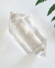 Load image into Gallery viewer, Clear Quartz double terminated point