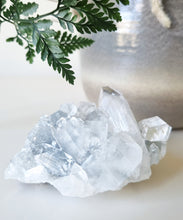 Load image into Gallery viewer, Diamond Apophyllite cluster
