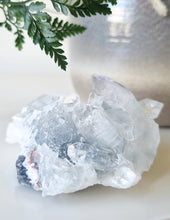 Load image into Gallery viewer, Diamond Apophyllite cluster