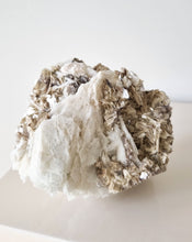 Load image into Gallery viewer, 1kg Albite & Golden Mica cluster A-Grade