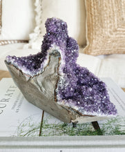 Load image into Gallery viewer, 2.3kg Amethyst standing cluster
