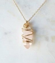 Load image into Gallery viewer, Pink Lemurian Quartz pendant