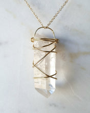 Load image into Gallery viewer, Lemurian Quartz pendant