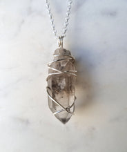 Load image into Gallery viewer, Inclusions Quartz pendant