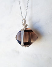 Load image into Gallery viewer, Smokey Quartz pendant