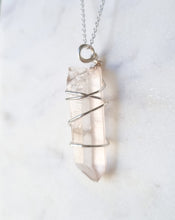 Load image into Gallery viewer, Hematite Quartz pendant