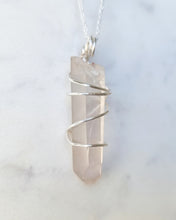 Load image into Gallery viewer, Hematite Quartz pendant
