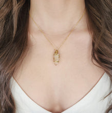 Load image into Gallery viewer, Pink Lemurian Quartz pendant