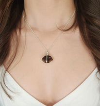 Load image into Gallery viewer, Smokey Quartz pendant