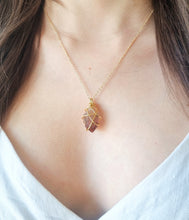 Load image into Gallery viewer, Red Phantom Quartz pendant