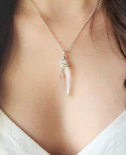 Load image into Gallery viewer, Lemurian Seed Quartz pendant