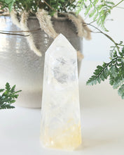 Load image into Gallery viewer, Golden Healer generator