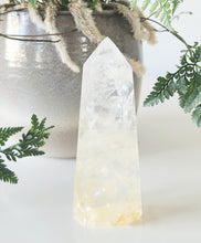 Load image into Gallery viewer, Golden Healer generator