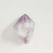 Load image into Gallery viewer, Amethyst point
