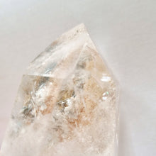 Load image into Gallery viewer, Quartz with Hematite &amp; Rutile inclusions
