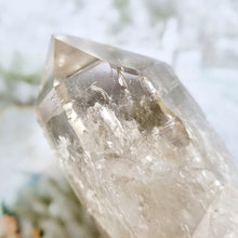 Load image into Gallery viewer, Smokey Quartz A-Grade point
