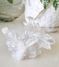 Load image into Gallery viewer, Clear Quartz cluster A-grade
