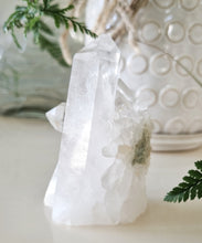 Load image into Gallery viewer, Clear Quartz A-grade cluster
