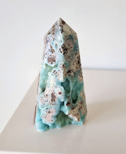 Load image into Gallery viewer, Blue Hemimorphite generator
