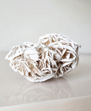 Load image into Gallery viewer, Desert Rose cluster
