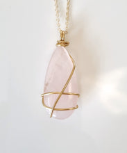 Load image into Gallery viewer, Rose Quartz pendant
