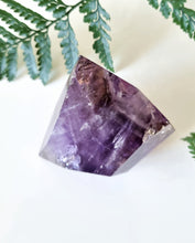 Load image into Gallery viewer, Amethyst geometric freeform
