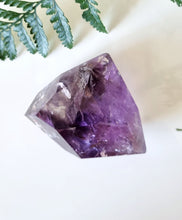 Load image into Gallery viewer, Amethyst geometric freeform
