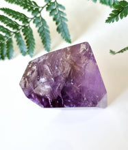 Load image into Gallery viewer, Amethyst geometric freeform
