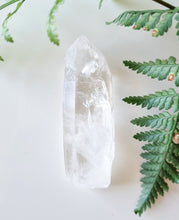 Load image into Gallery viewer, Lemurian Seed Quartz point
