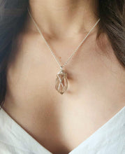 Load image into Gallery viewer, Smokey Quartz pendant
